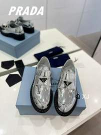 Picture of Prada Shoes _SKUPradasz35-39XJ040218763